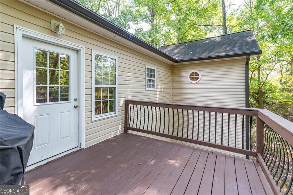 2208 Clarendon Court Conyers GA 30012