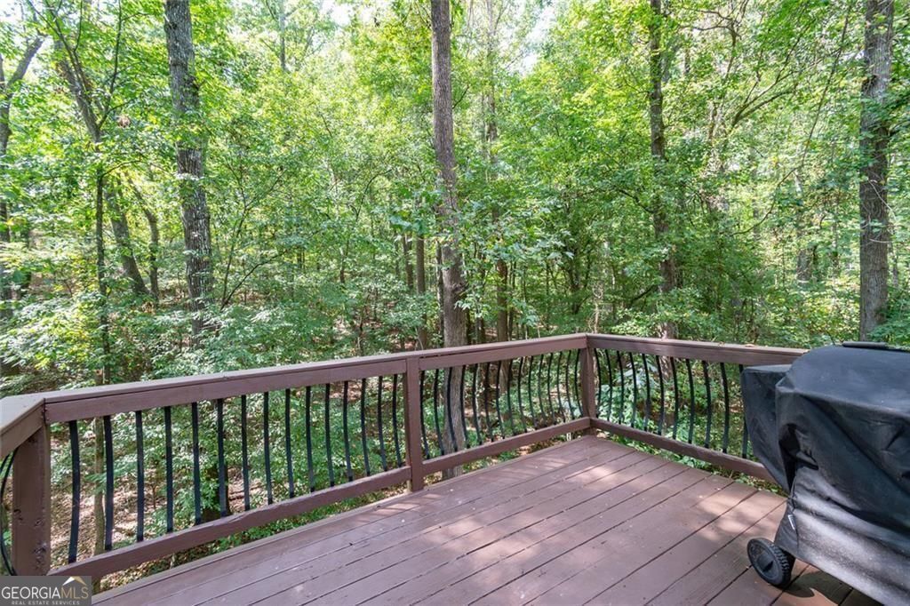 2208 Clarendon Court Conyers GA 30012