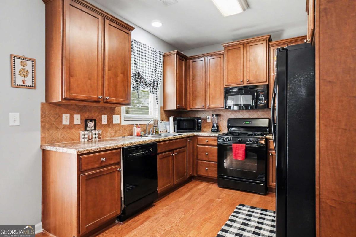 2582 Kolb Manor Circle SW Marietta GA 30008