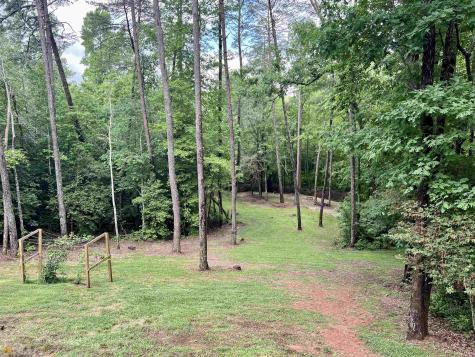 186 Holly Lane Cleveland GA 30528