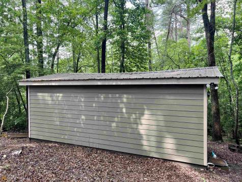 186 Holly Lane Cleveland GA 30528