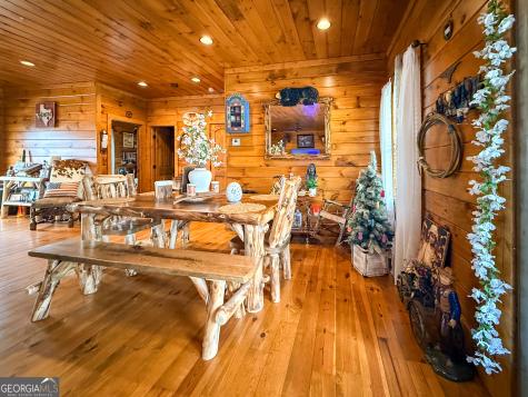 186 Holly Lane Cleveland GA 30528
