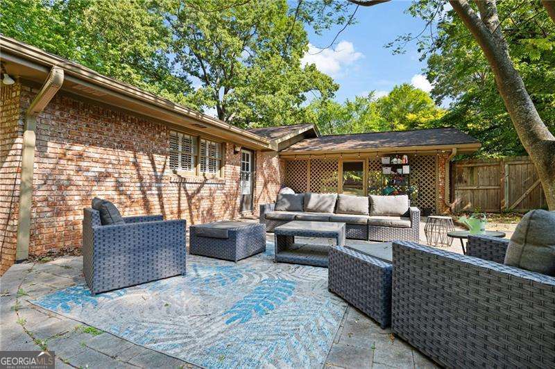 702 Highview Drive SE Smyrna GA 30082