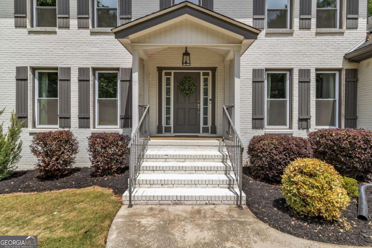 135 London Berry Court Tyrone GA 30290
