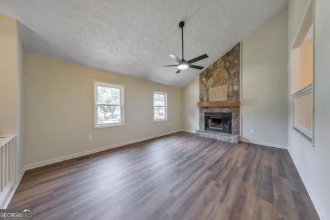 1006 Pinetree Court Powder Springs GA 30127