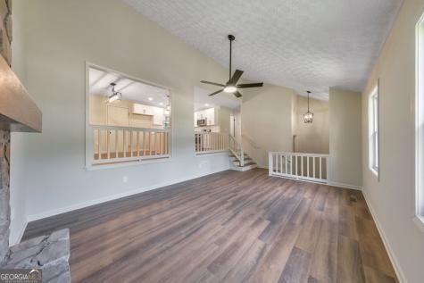 1006 Pinetree Court Powder Springs GA 30127
