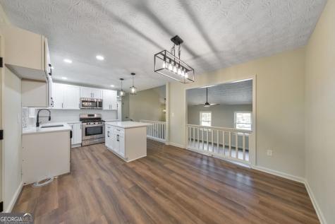 1006 Pinetree Court Powder Springs GA 30127