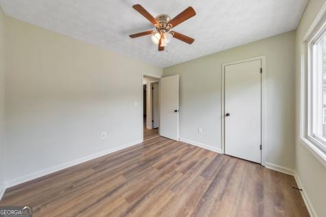 1006 Pinetree Court Powder Springs GA 30127