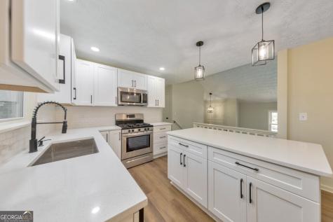 1006 Pinetree Court Powder Springs GA 30127