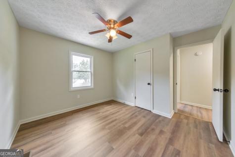 1006 Pinetree Court Powder Springs GA 30127