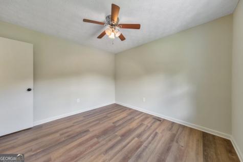 1006 Pinetree Court Powder Springs GA 30127