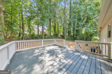 1006 Pinetree Court Powder Springs GA 30127