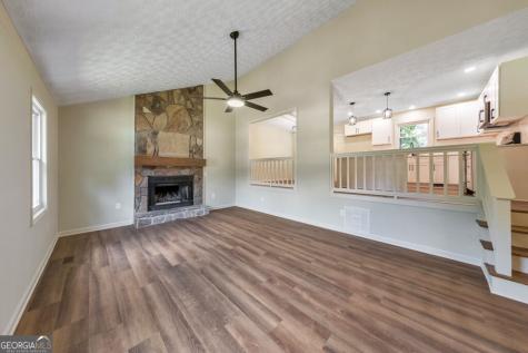 1006 Pinetree Court Powder Springs GA 30127