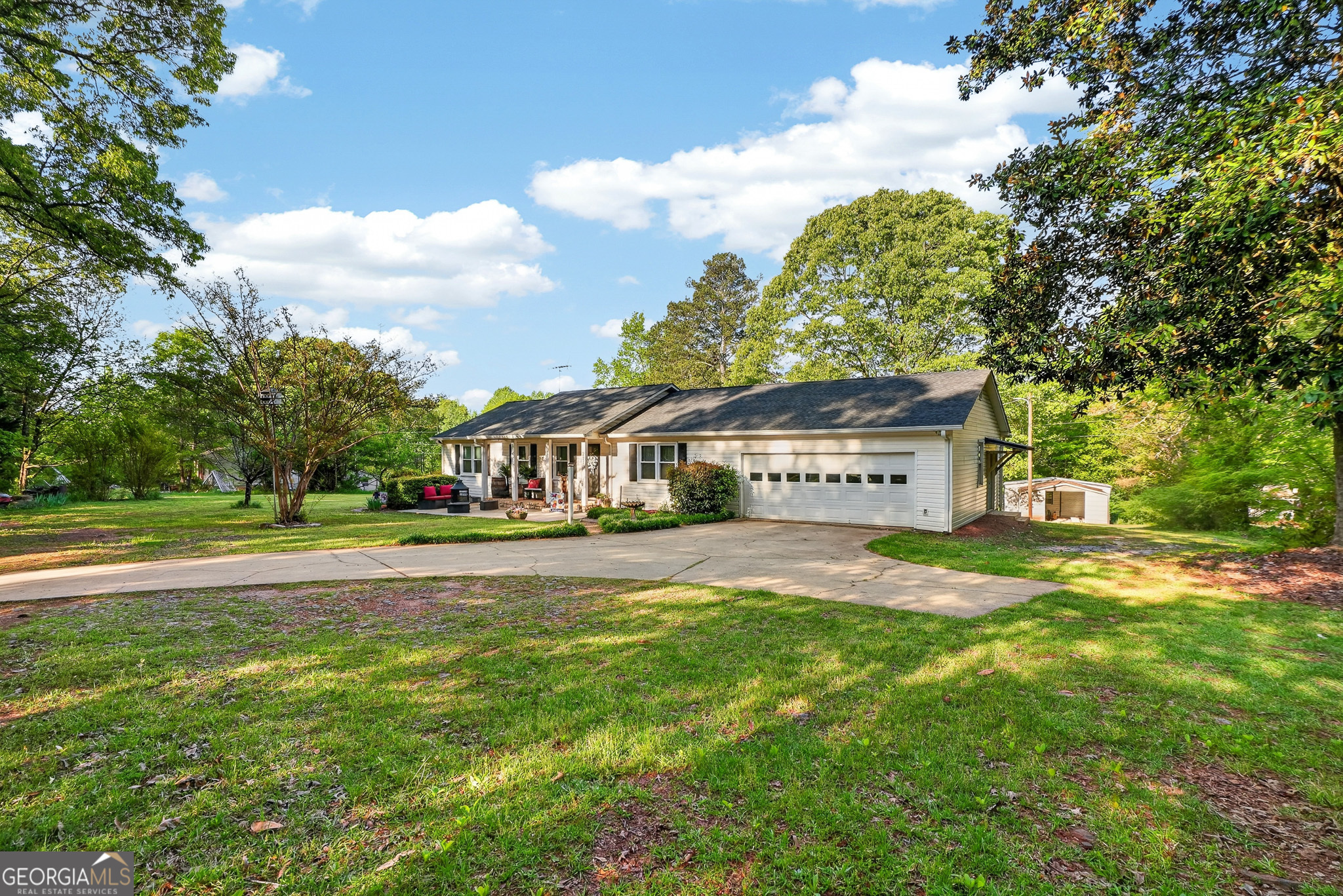 227 Shady Lane Williamson GA 30292