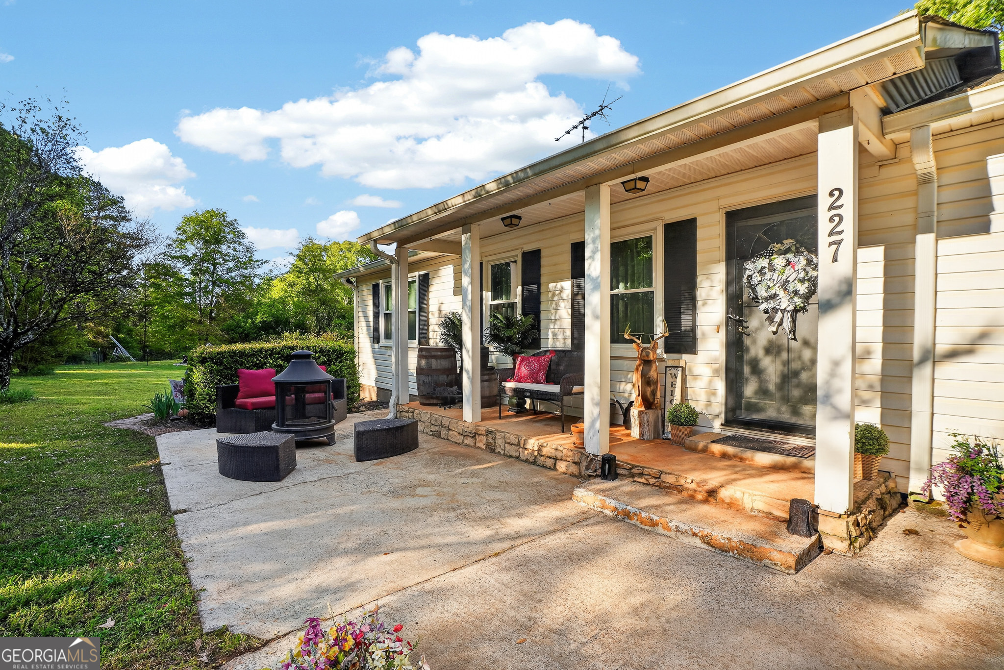 227 Shady Lane Williamson GA 30292