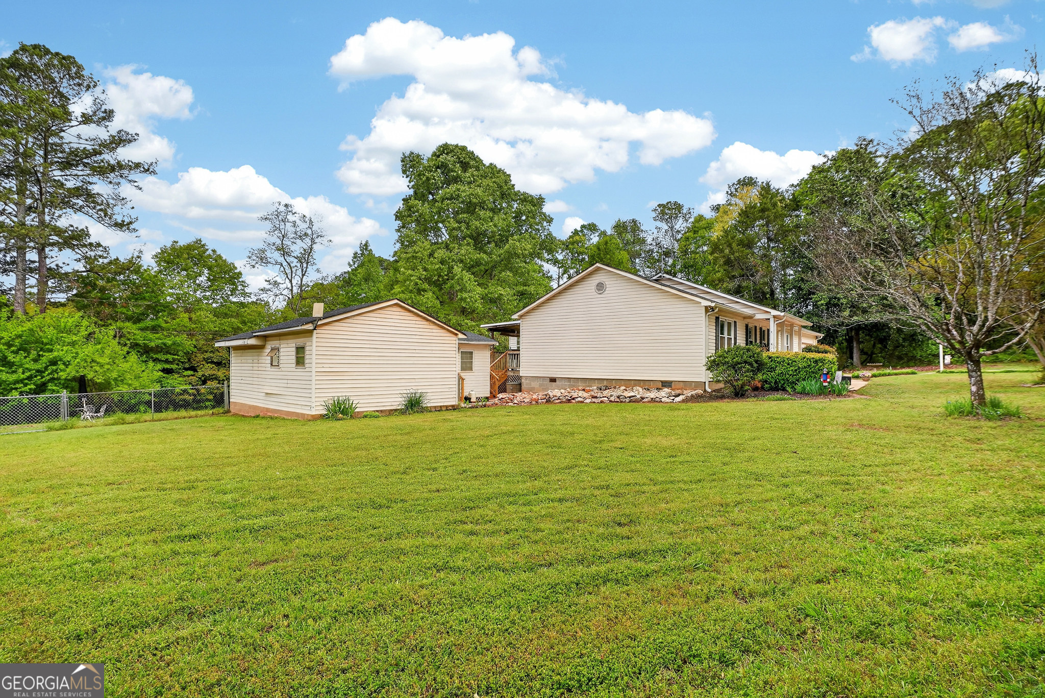 227 Shady Lane Williamson GA 30292