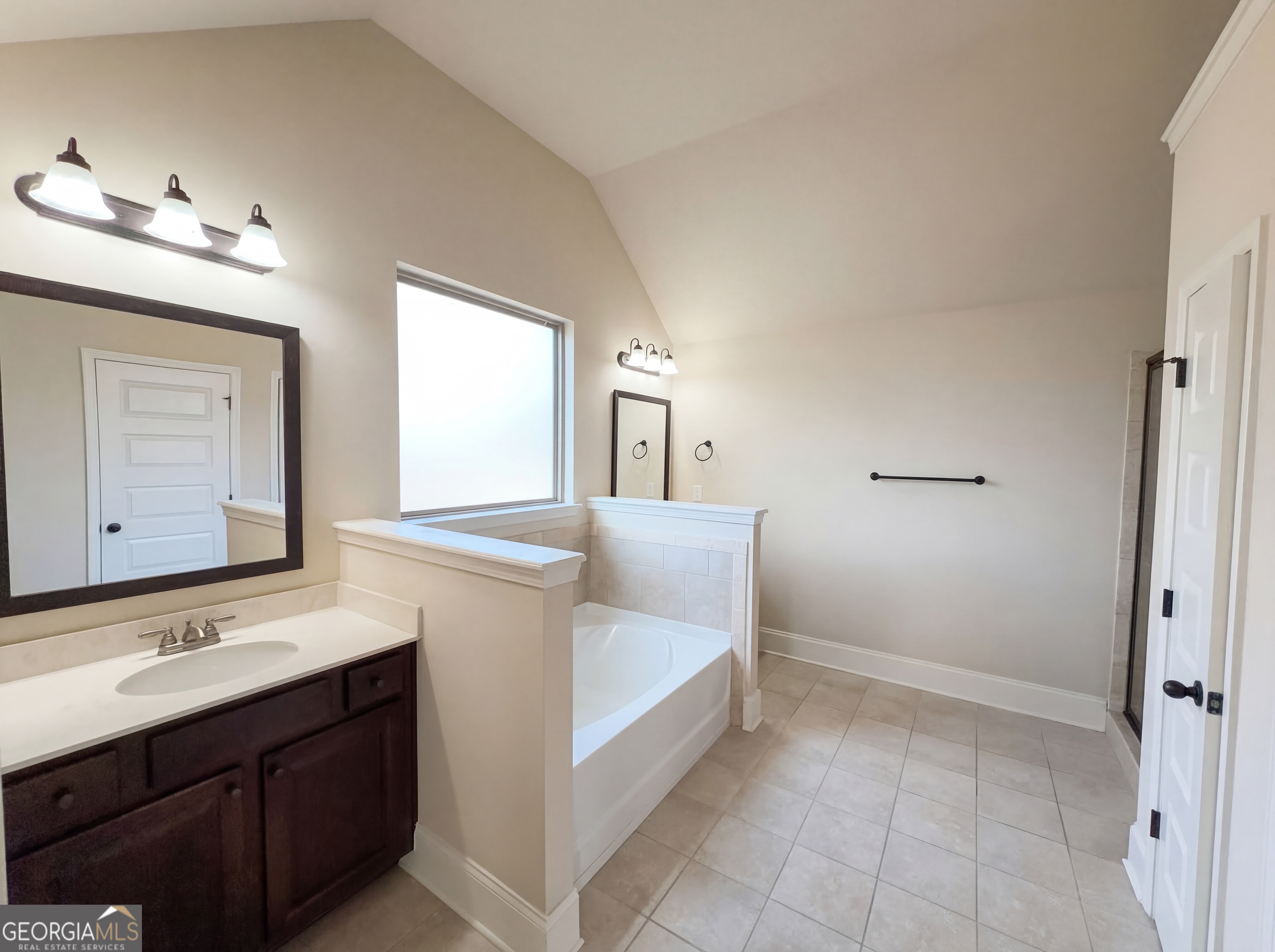 411 Little Carter Cove Loganville GA 30052