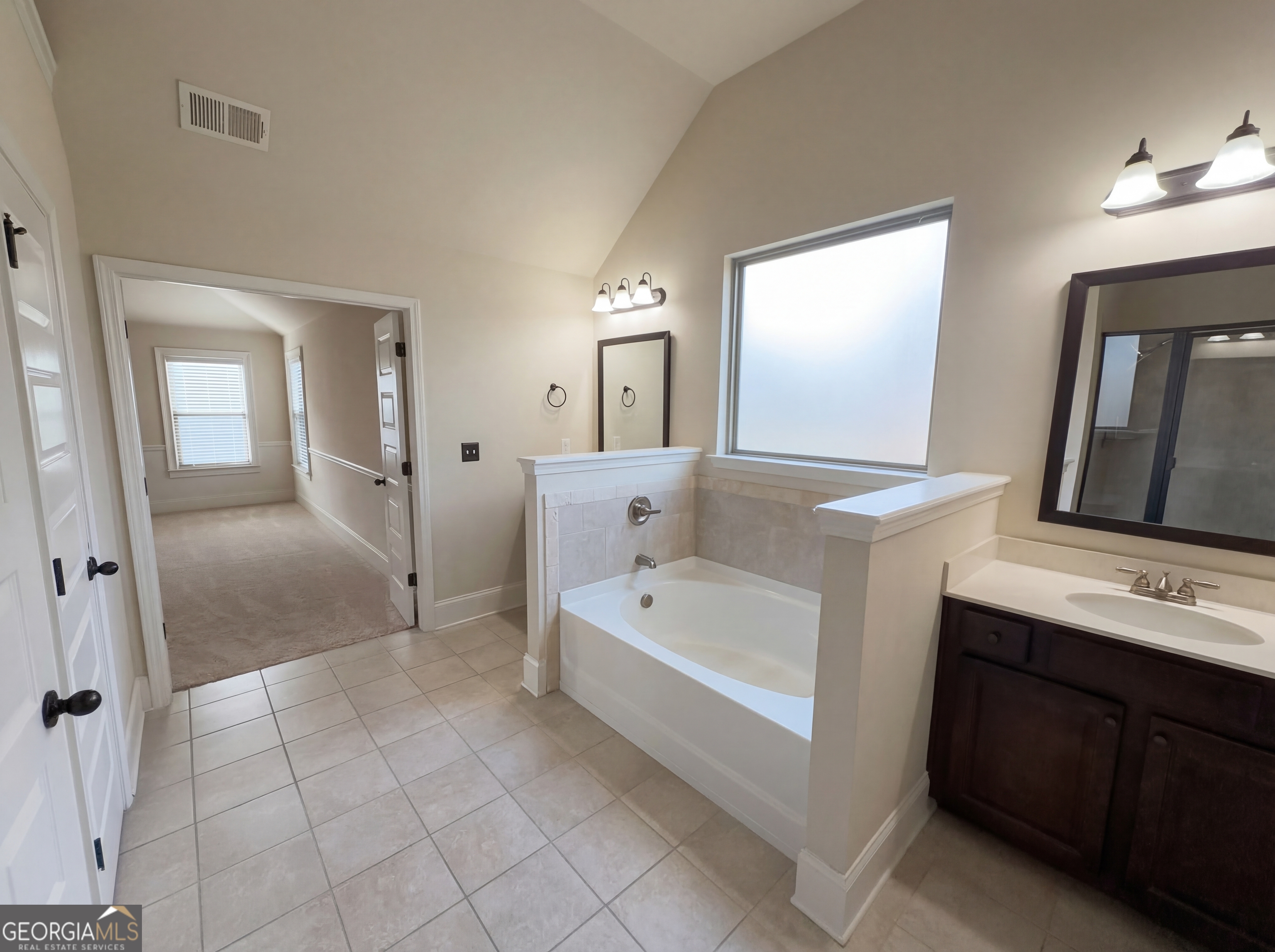 411 Little Carter Cove Loganville GA 30052
