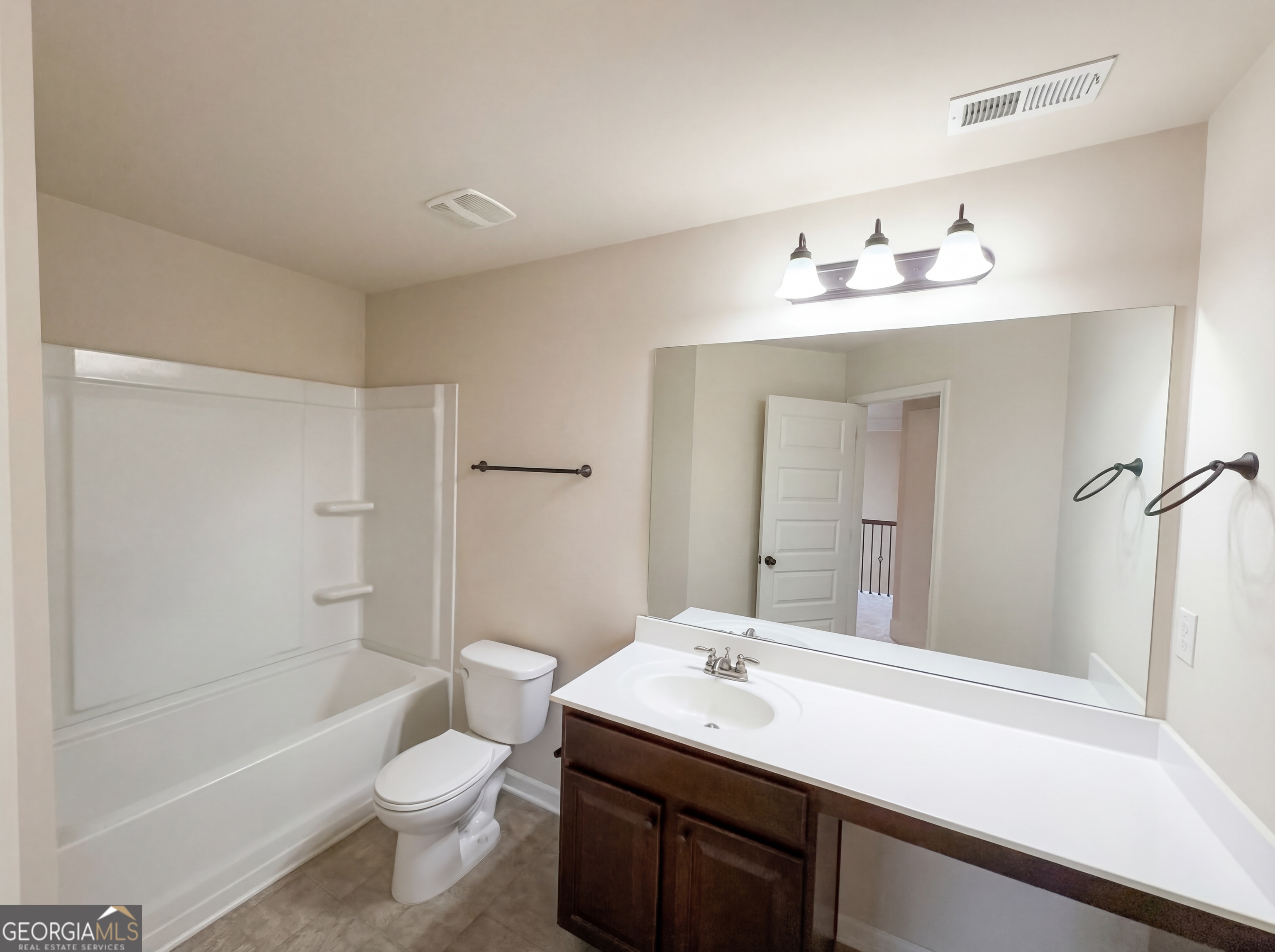 411 Little Carter Cove Loganville GA 30052