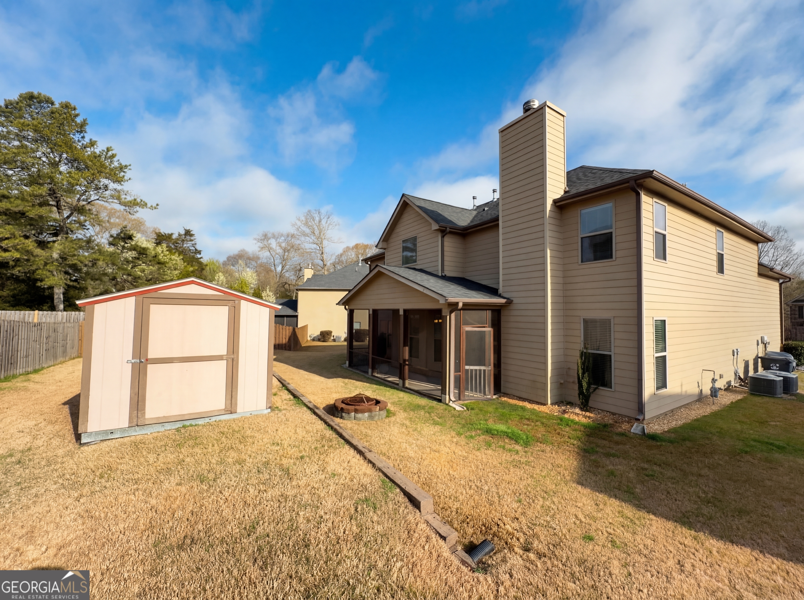 411 Little Carter Cove Loganville GA 30052