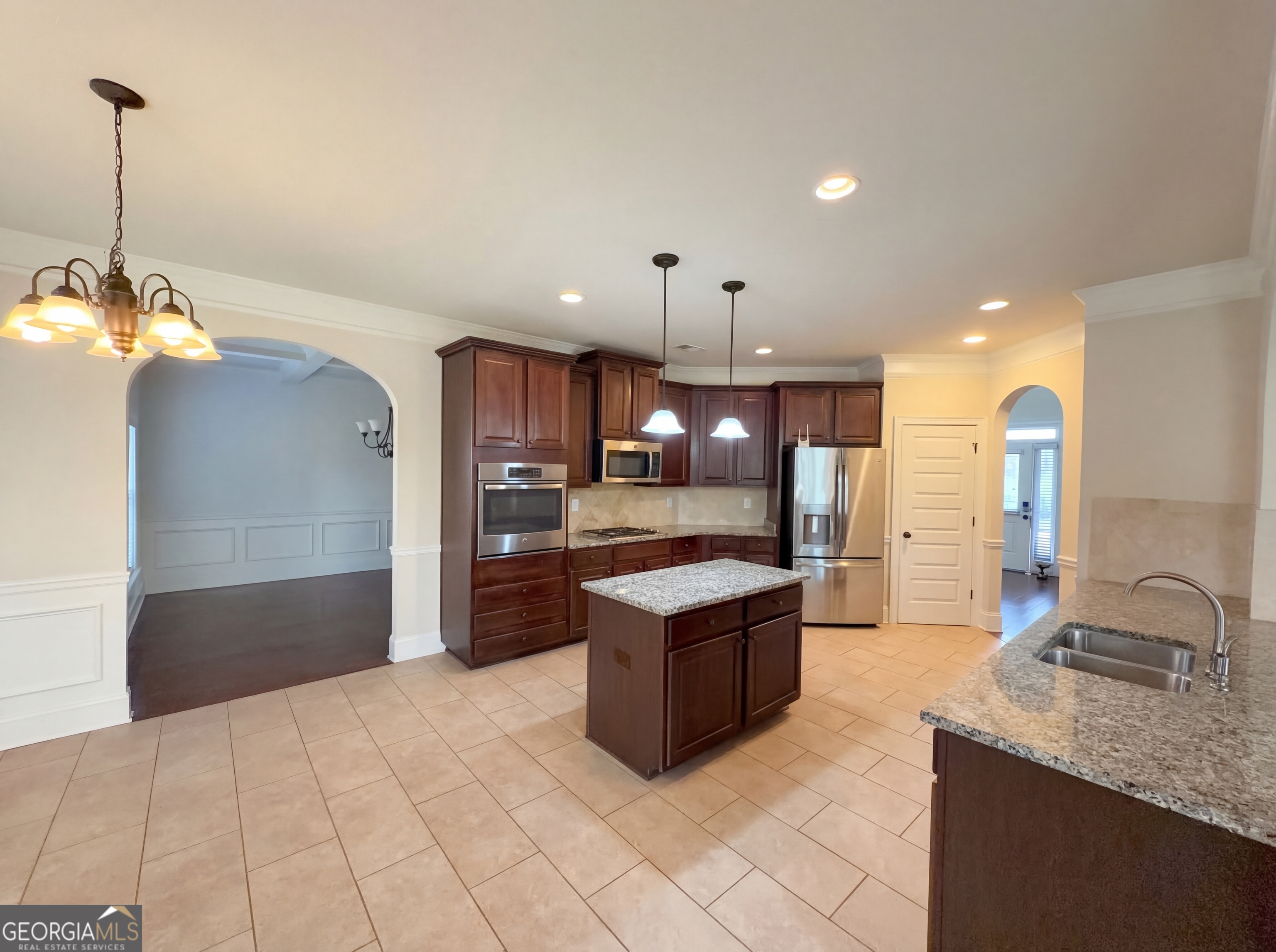 411 Little Carter Cove Loganville GA 30052
