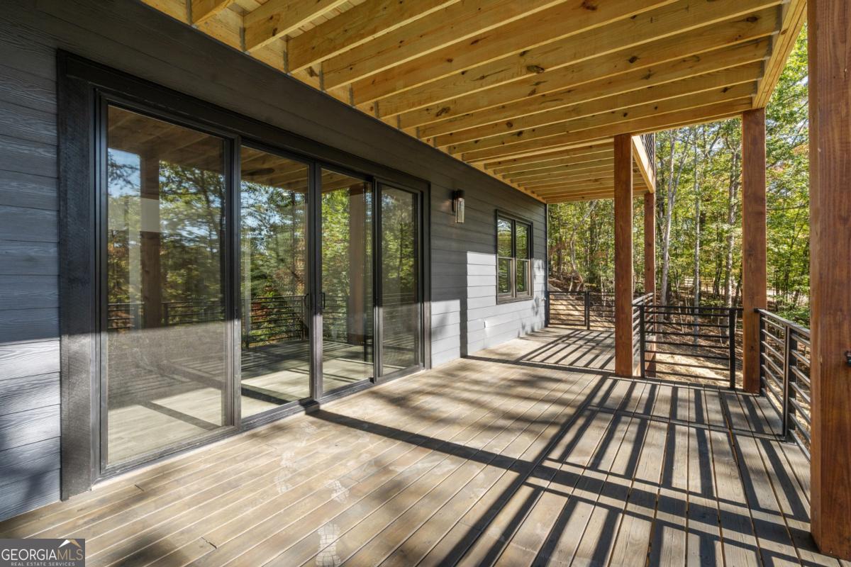 65 Wolf Creek Heights Mineral Bluff GA 30559
