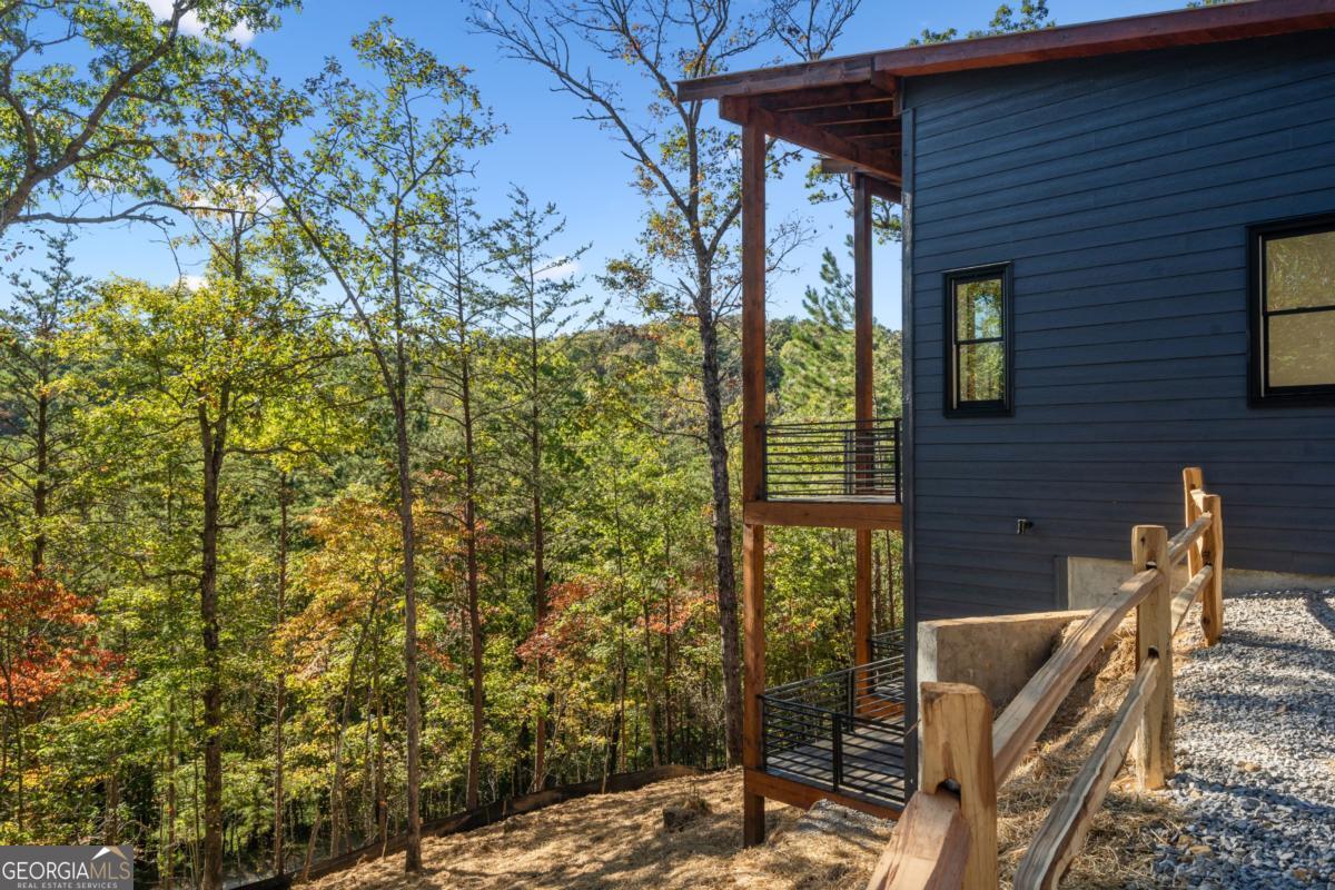 65 Wolf Creek Heights Mineral Bluff GA 30559