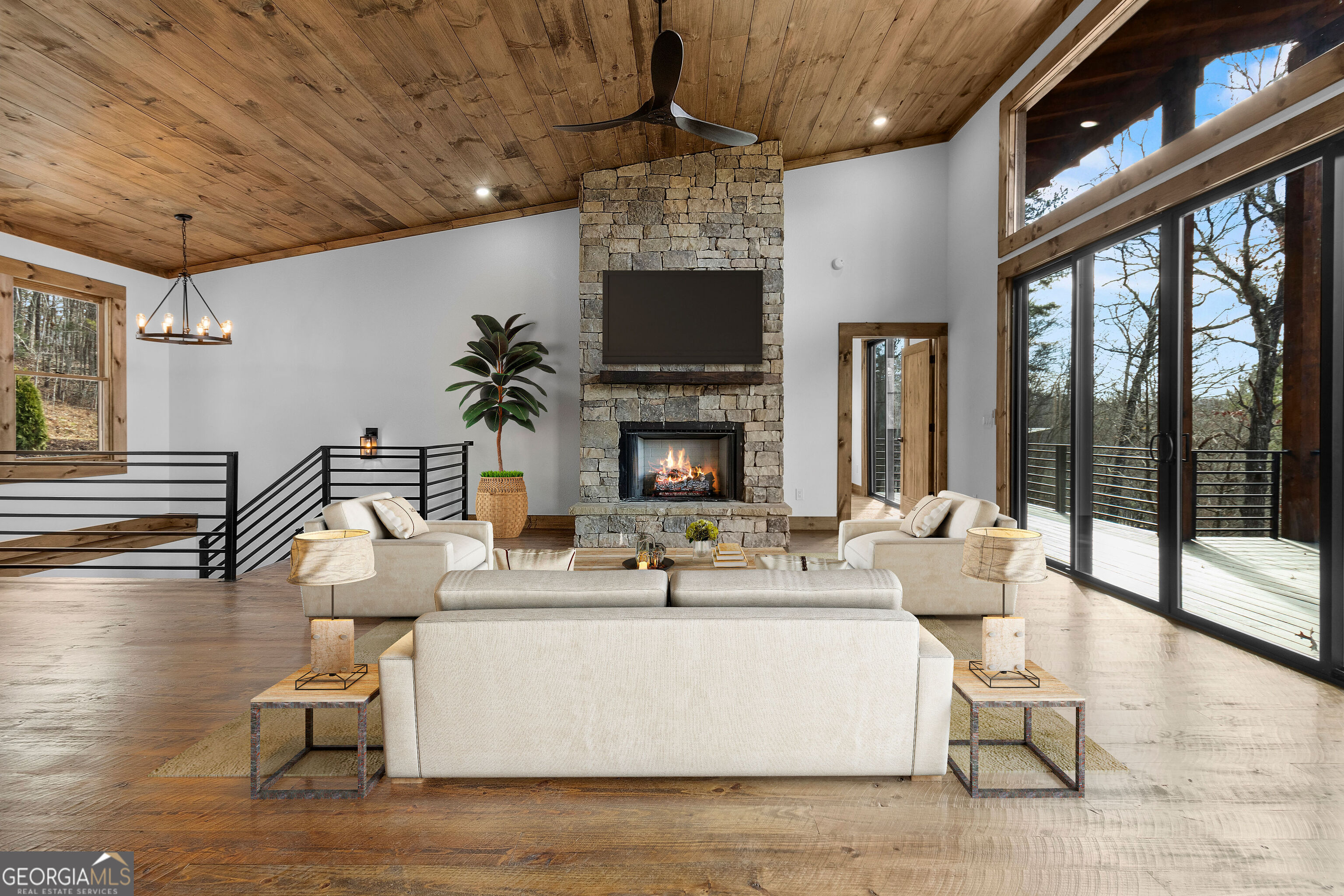 65 Wolf Creek Heights Mineral Bluff GA 30559