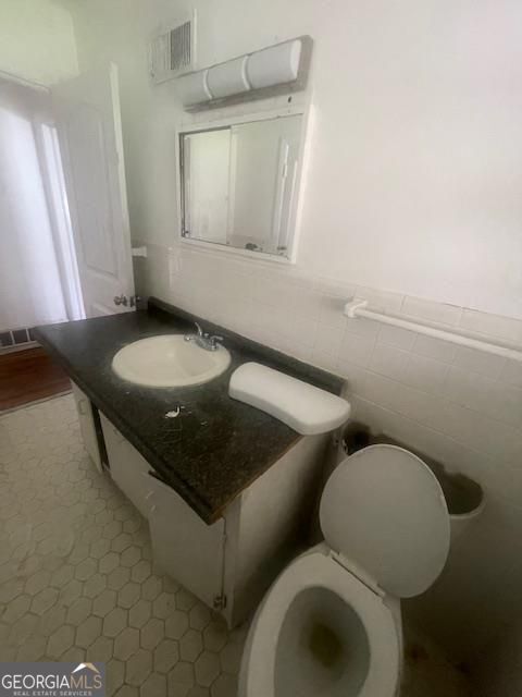 106 E Derenne Avenue Savannah GA 31405
