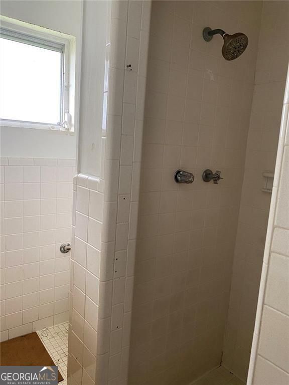 106 E Derenne Avenue Savannah GA 31405