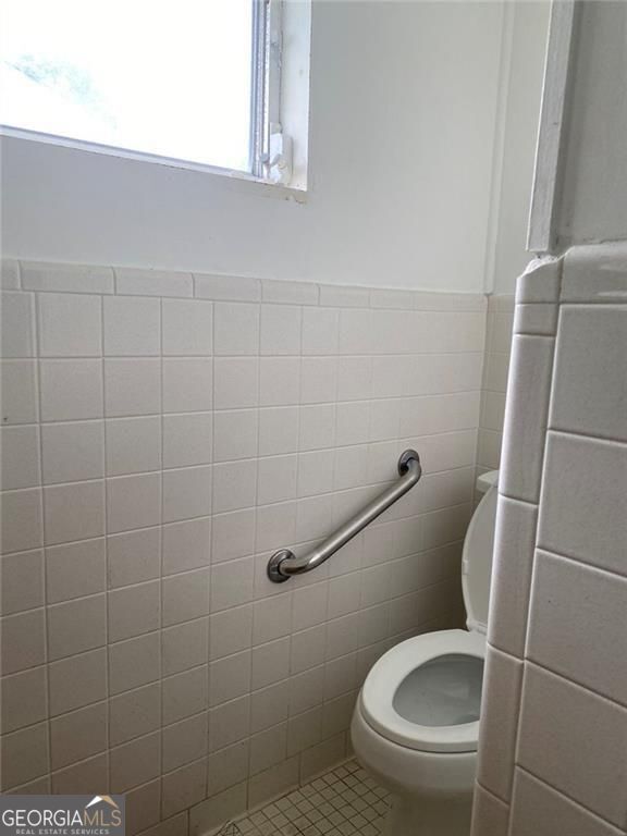 106 E Derenne Avenue Savannah GA 31405