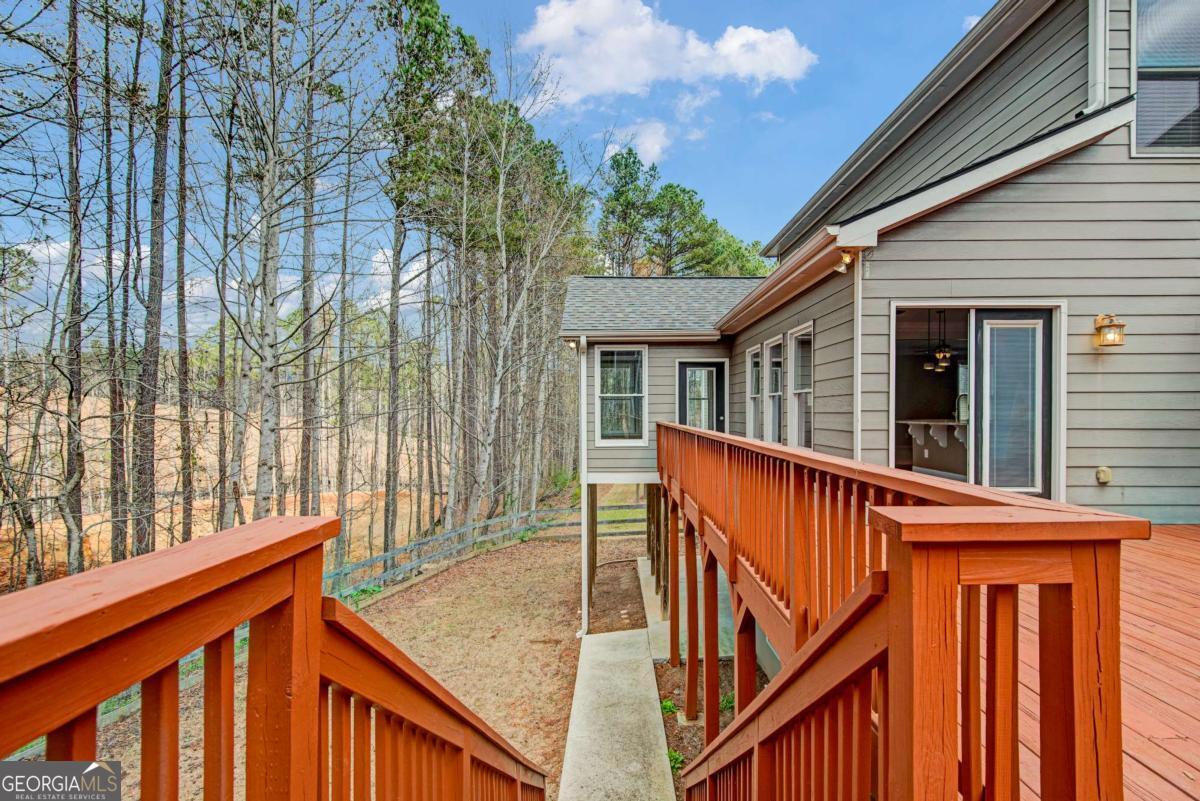 131 Treadstone Lane Dallas GA 30132