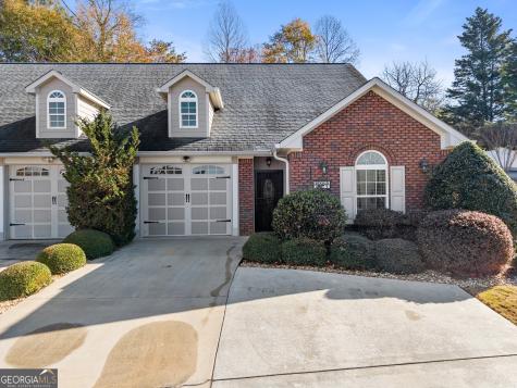 92 Colonial Drive Cleveland GA 30528