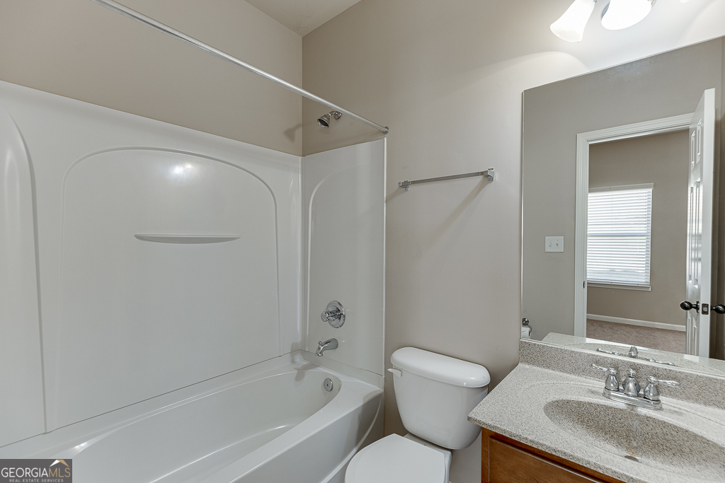1043 Nightfall Court NW Suwanee GA 30024