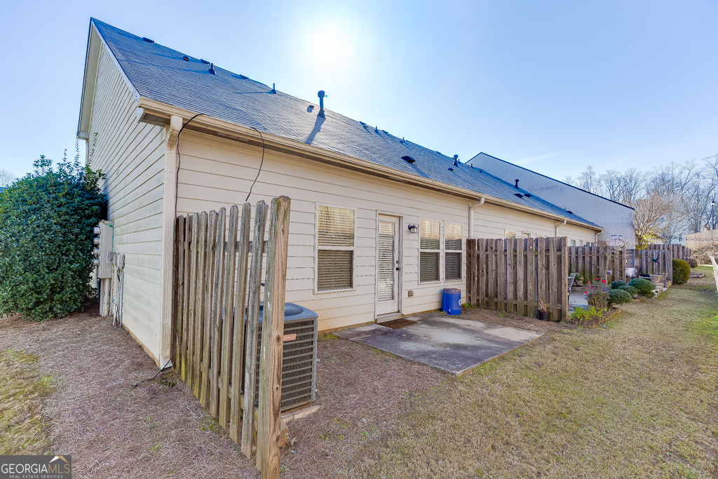 1043 Nightfall Court NW Suwanee GA 30024