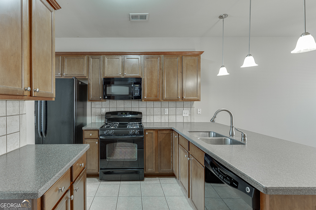 1043 Nightfall Court NW Suwanee GA 30024