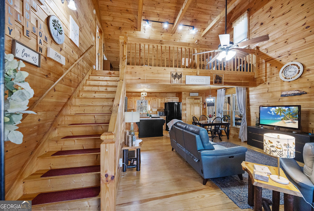 612 Medina Court Ellijay GA 30540