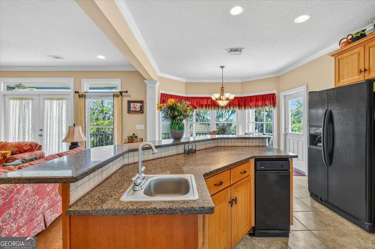 105 Captains Way Brunswick GA 31523