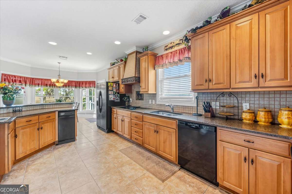 105 Captains Way Brunswick GA 31523