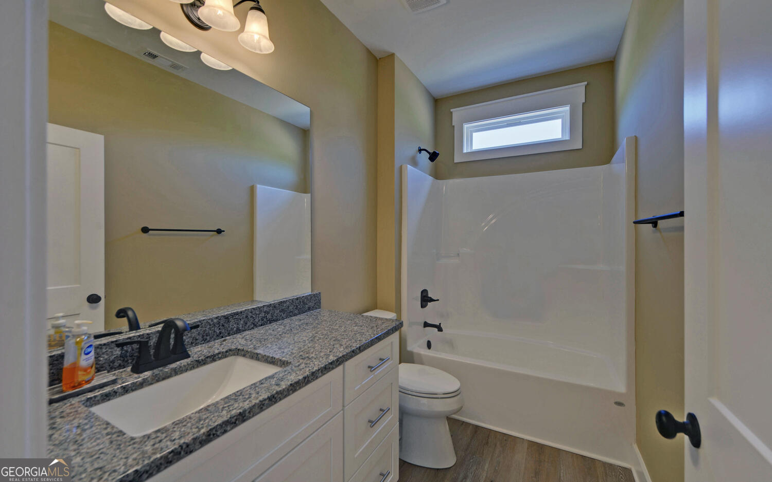 111 Topher Street Hartwell GA 30643