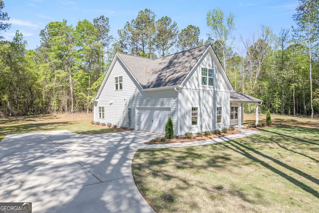 1685 Sewell Road Grantville GA 30220