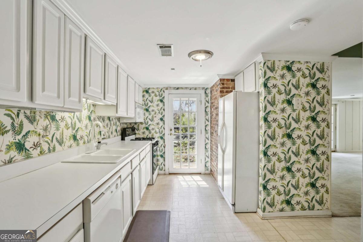 5622 Williamsburg Drive Norcross GA 30093