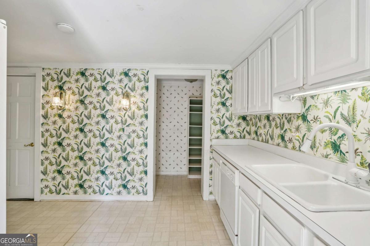 5622 Williamsburg Drive Norcross GA 30093