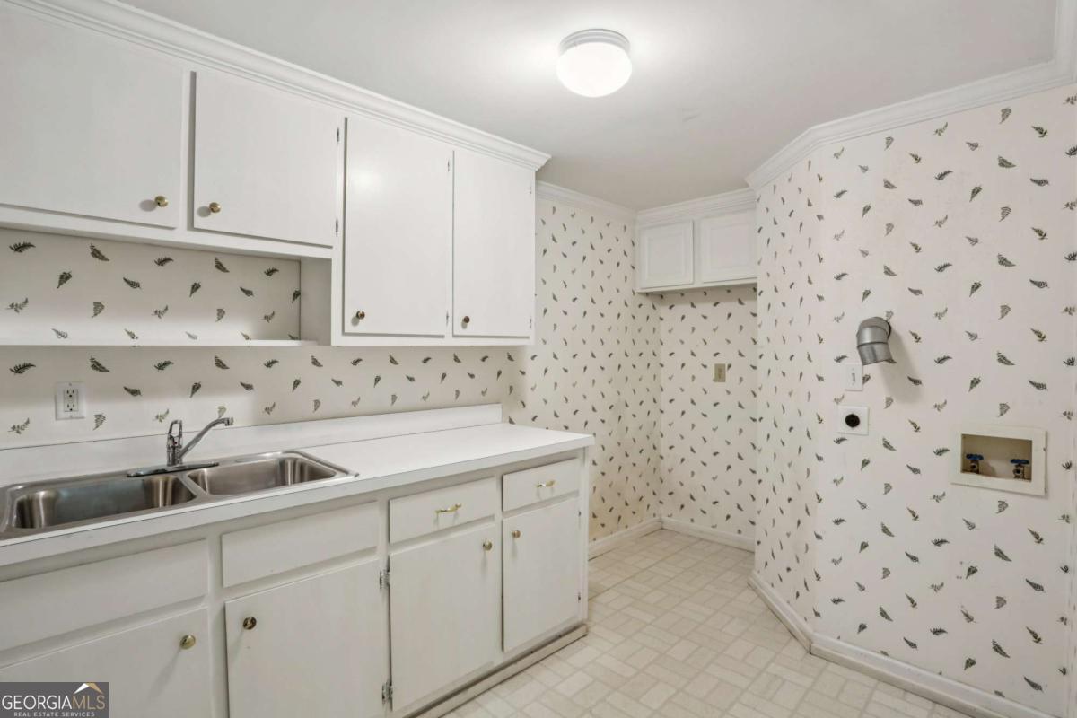 5622 Williamsburg Drive Norcross GA 30093