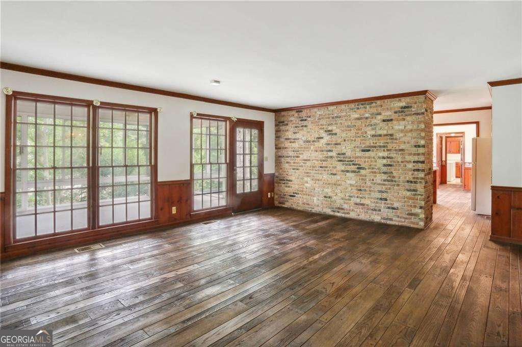 5622 Williamsburg Drive Norcross GA 30093