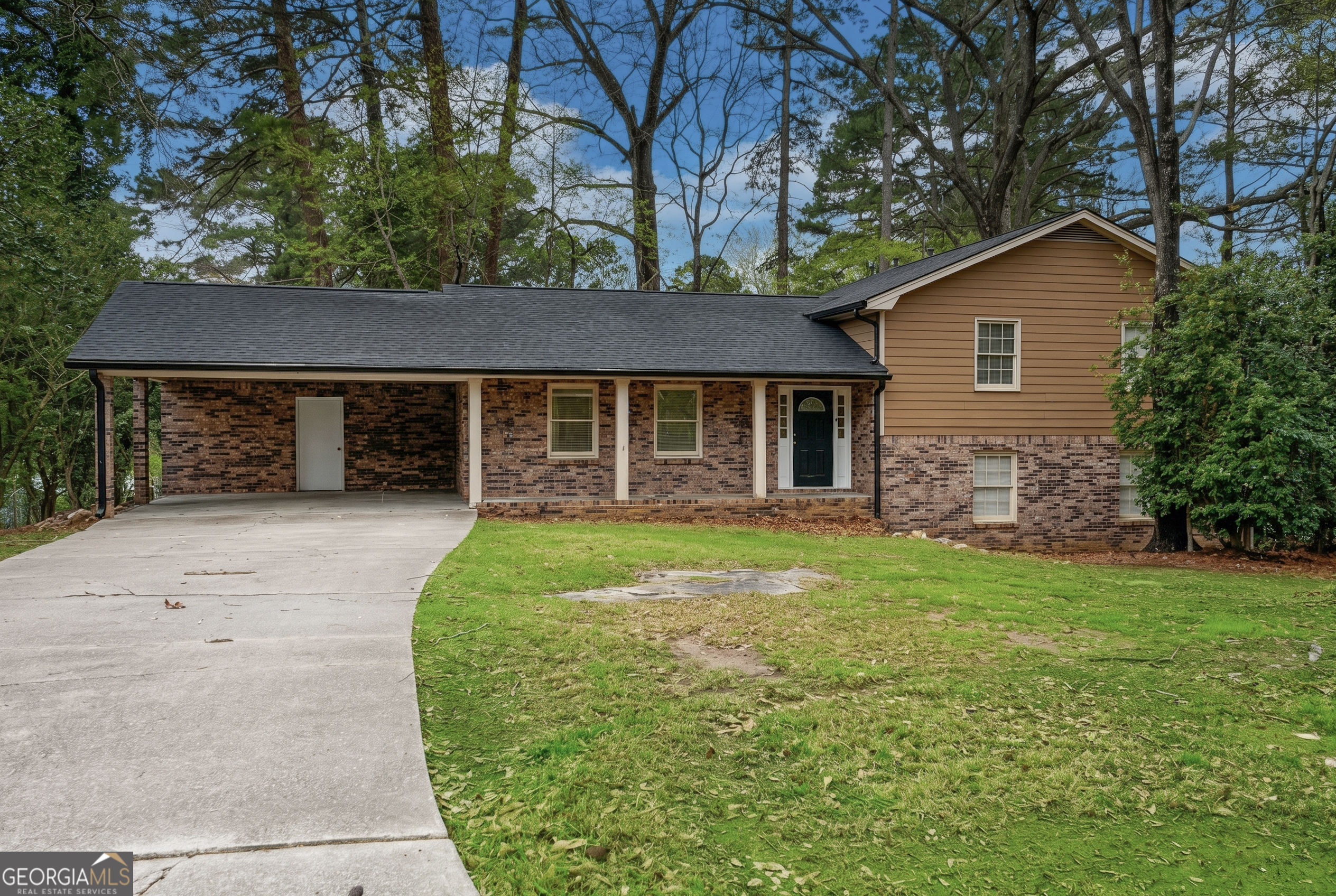 1481 Smokehouse Lane Stone Mountain GA 30088
