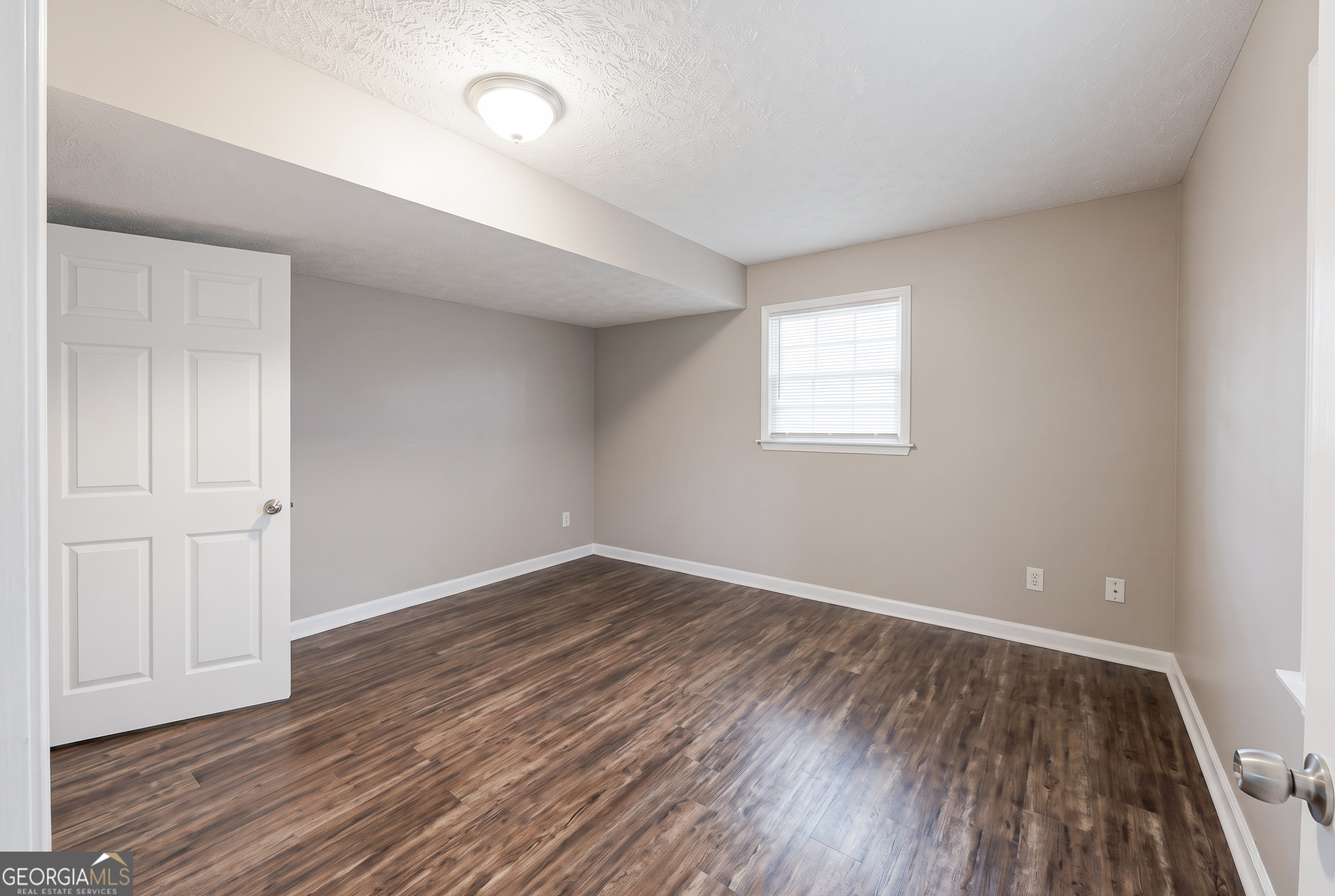 1481 Smokehouse Lane Stone Mountain GA 30088