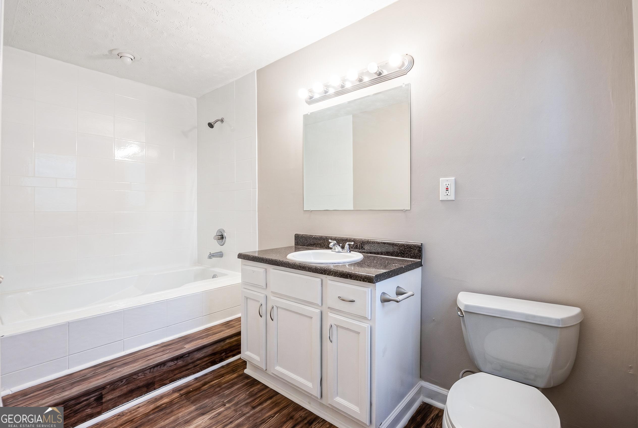 1481 Smokehouse Lane Stone Mountain GA 30088