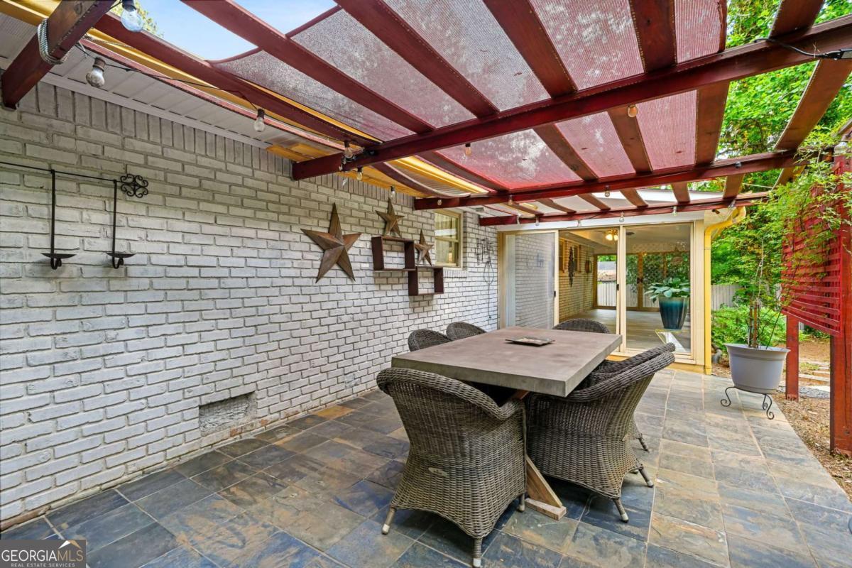 2570 Spring Drive SE Smyrna GA 30080