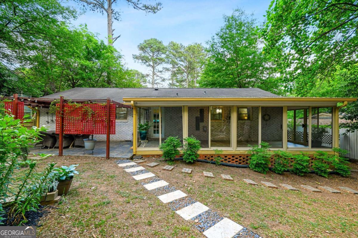 2570 Spring Drive SE Smyrna GA 30080